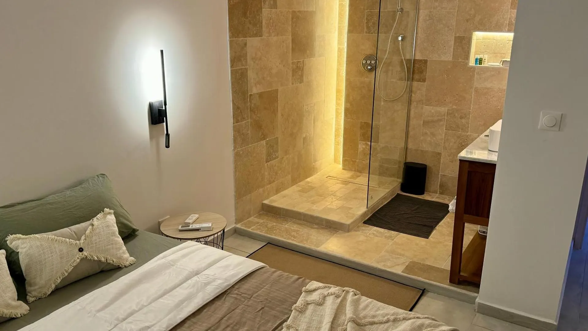 New Comfortable And Modern Apartment Near Jarry Businesses Baie Mahault